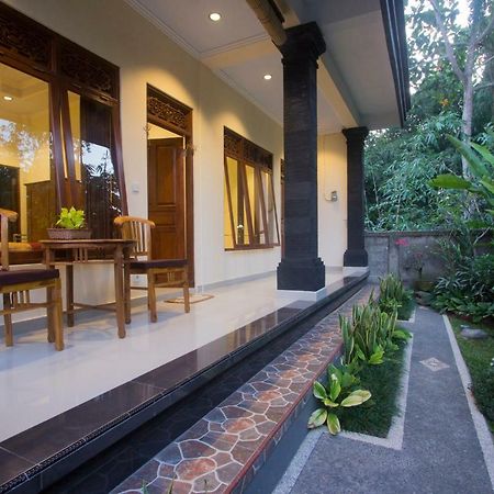 Taman Puspa Ubud Buitenkant foto